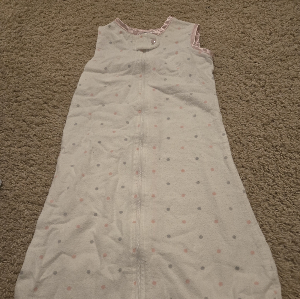 EUC Sleep Sack Flannel, Zips
